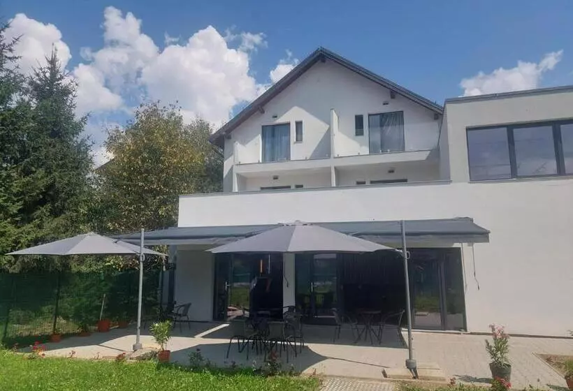 Pensiunea Cascada
