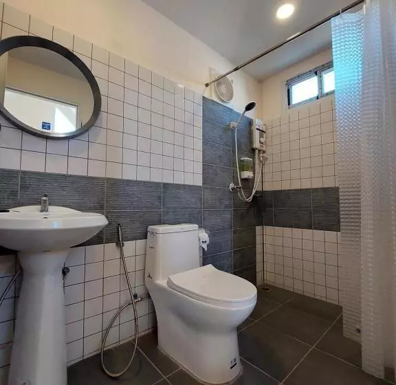 Lomakeskus Raintrary House