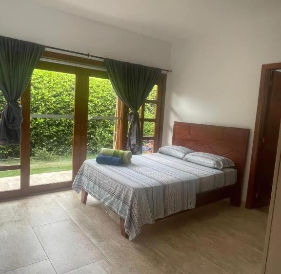 Bed & Breakfast Finca Hotel Casa Lupe En Santa Elena