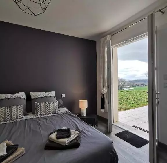 Aamiaismajoitus (B&B) Chambre De Bajolle