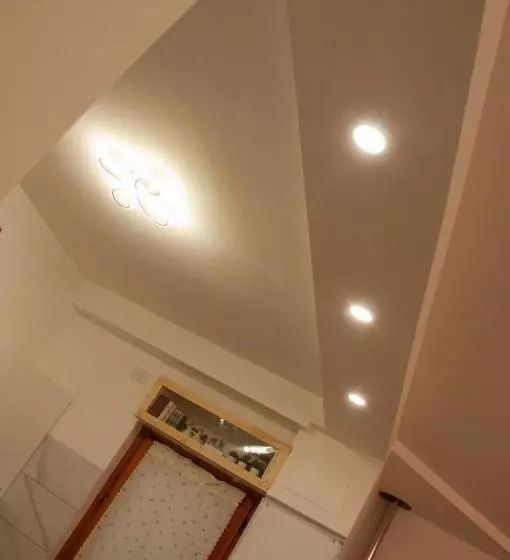 Fly Bed And Breakfast