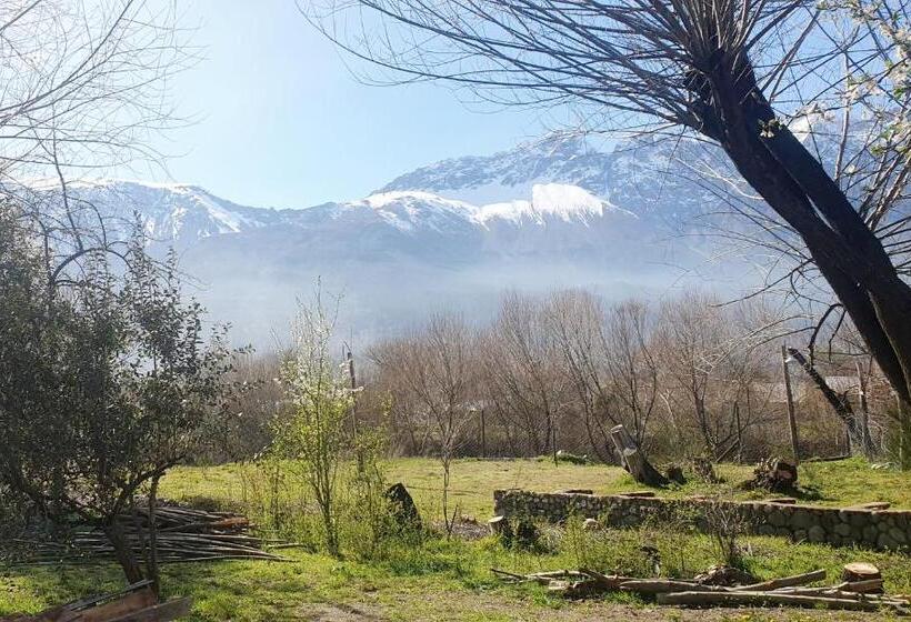 Hostel,dormis Y Camping Costa Bolsón