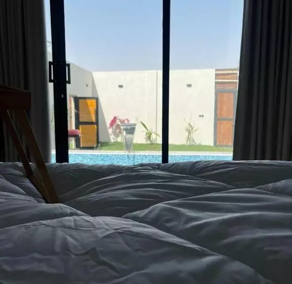 ホテル شاليهات بالما