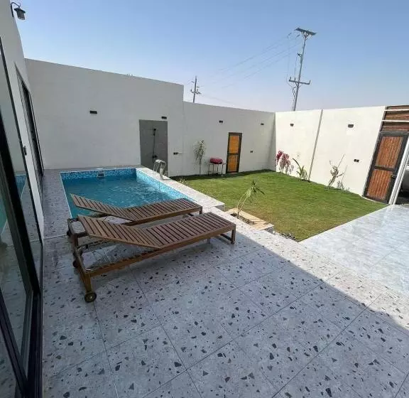 ホテル شاليهات بالما