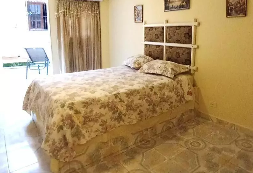 ホテル Belo Bay Apartment