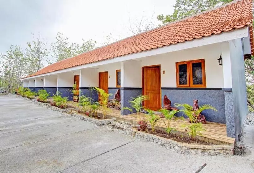 Hotelli Capital O 93449 The Boekit Song Putri Resort