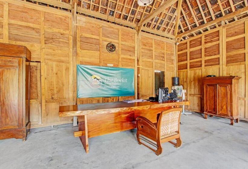 Otel Capital O 93449 The Boekit Song Putri Resort