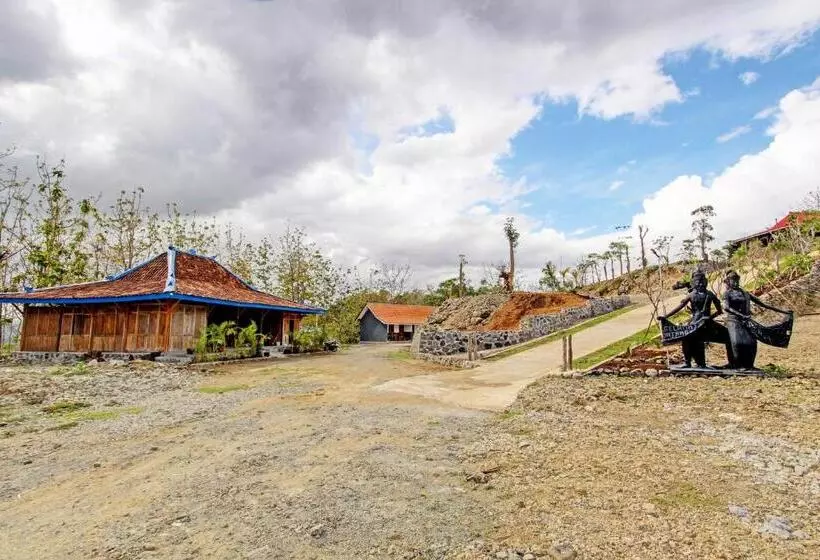 Hotelli Capital O 93449 The Boekit Song Putri Resort