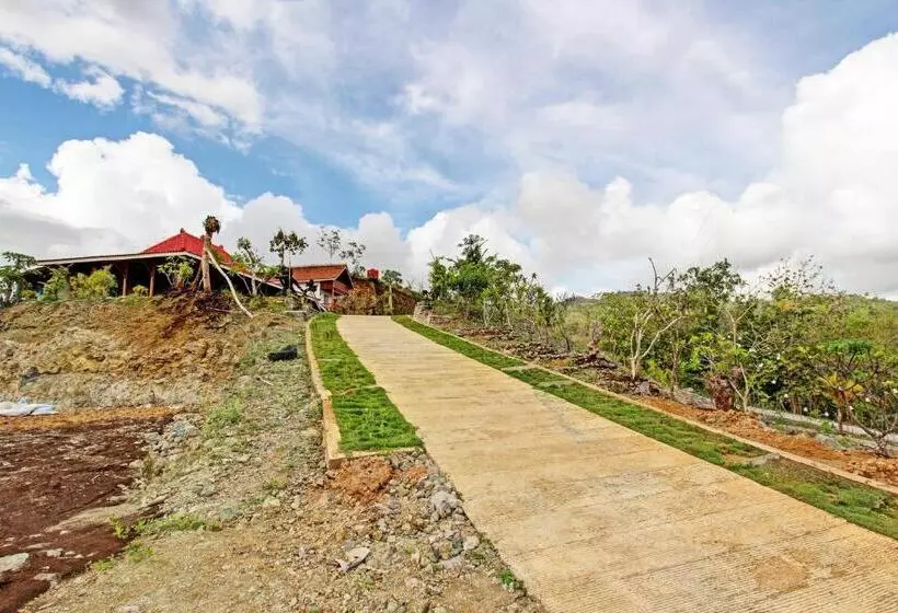 Hotelli Capital O 93449 The Boekit Song Putri Resort