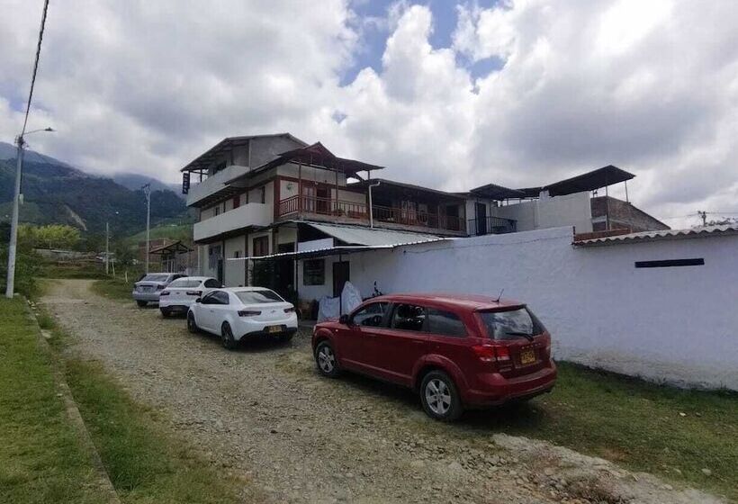 Hotel Colinas Del Darien