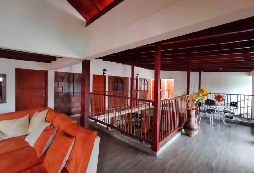 Hotel Colinas Del Darien