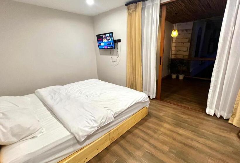 Hotel De Ocean Land เดอโอเชี่ยนแลนด์ เกาะล้าน