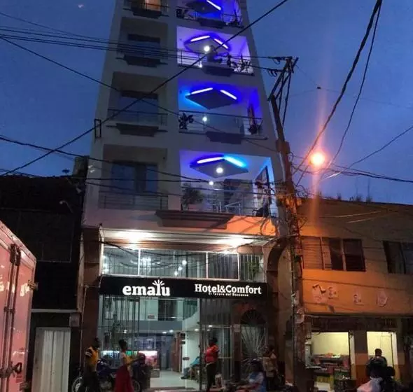 Hôtel Emalú M&c
