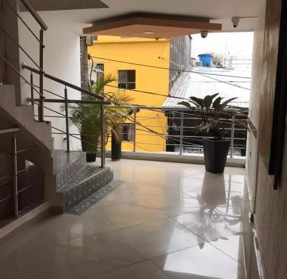 Hôtel Emalú M&c