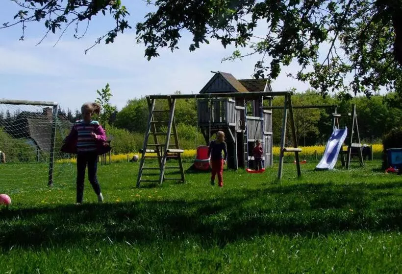 ホテル Ferienwohnungen Auf Dem Ferienhof Sell