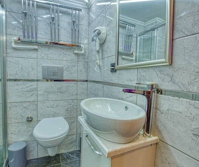 هتل Galatagreenapple