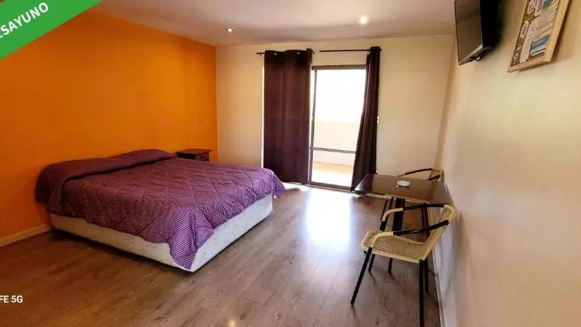 Hotelli Habitaciones Tahiken