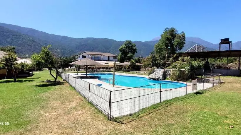 Hotelli Habitaciones Tahiken
