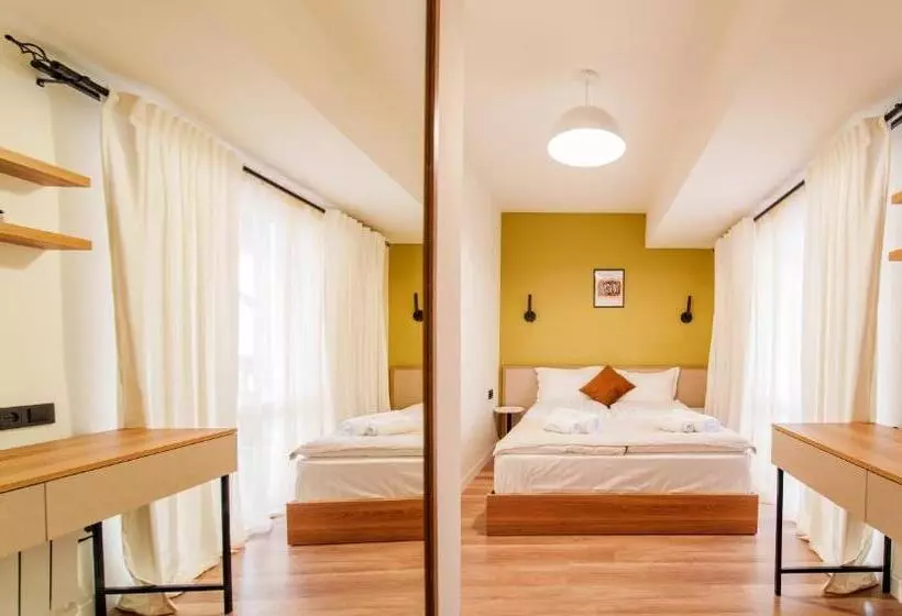 ホテル Motives Inn Dilijan