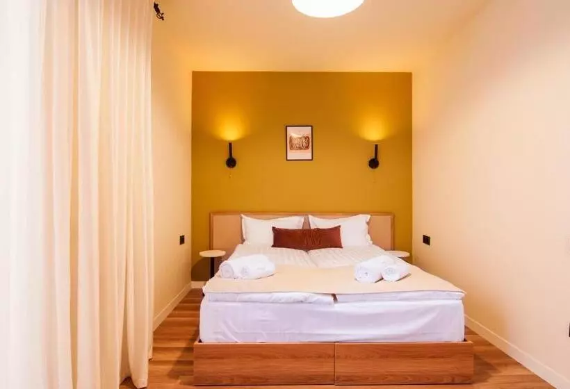 ホテル Motives Inn Dilijan