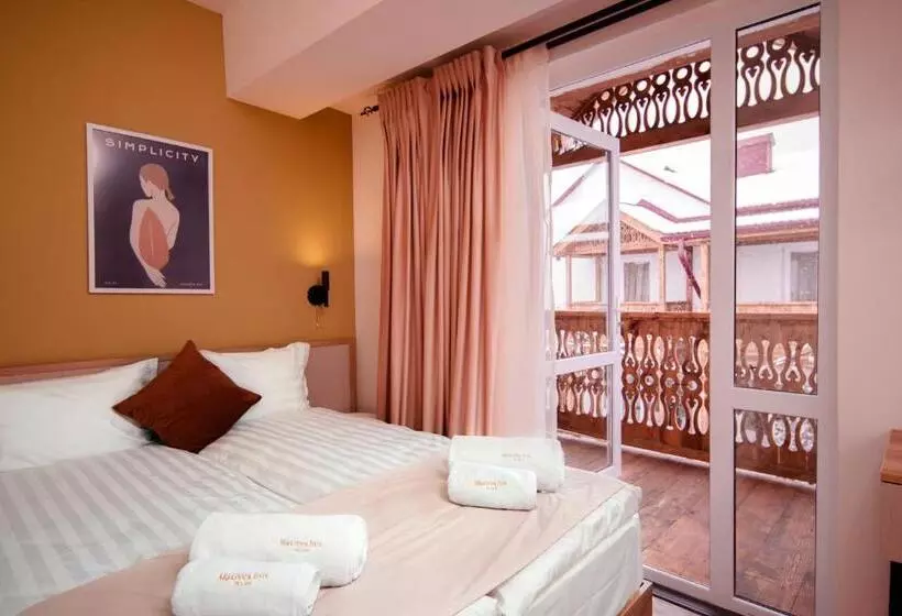 ホテル Motives Inn Dilijan