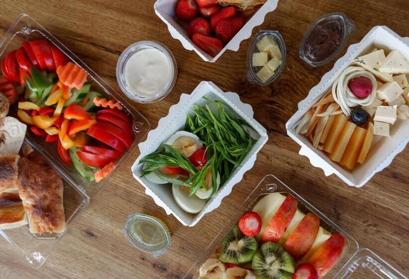 בית מלון כפרי Motives Inn Dilijan