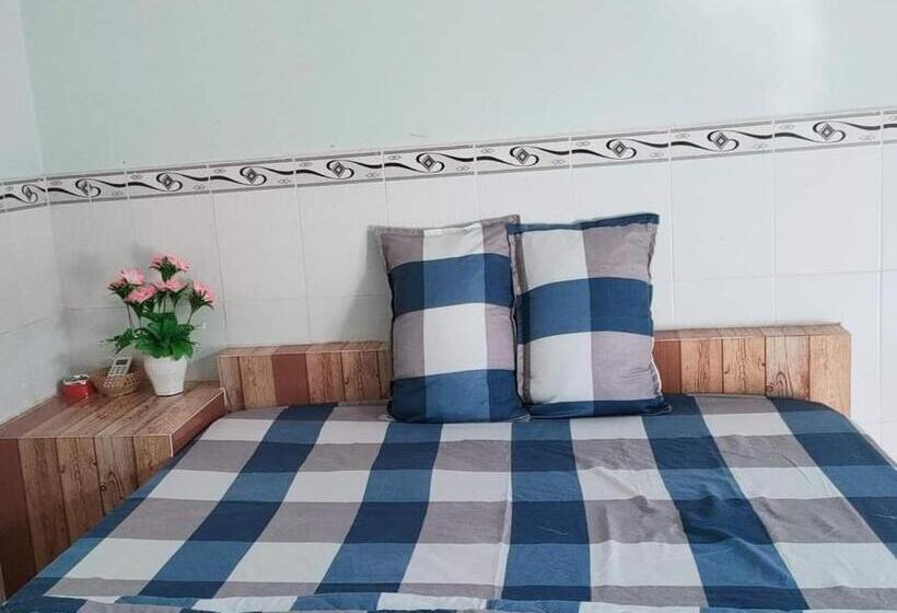 Hôtel Nhà Nghỉ út Tí