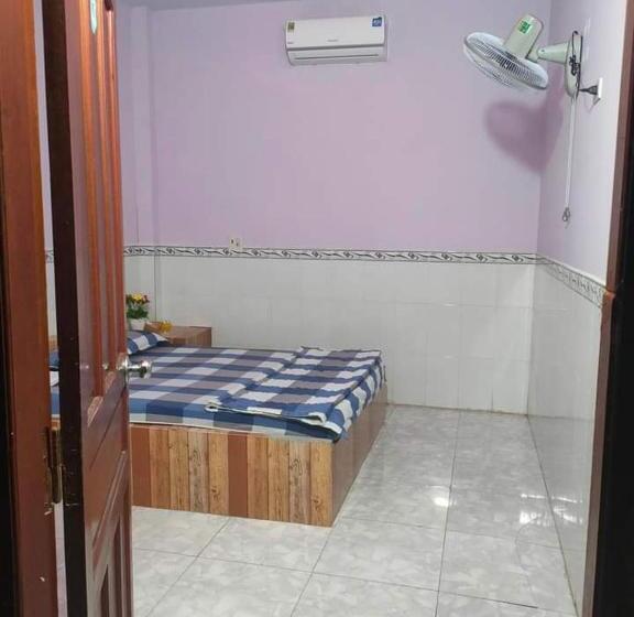 Hôtel Nhà Nghỉ út Tí