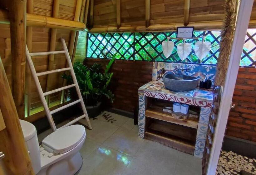 酒店 Sekumpul Bali Hidden Space