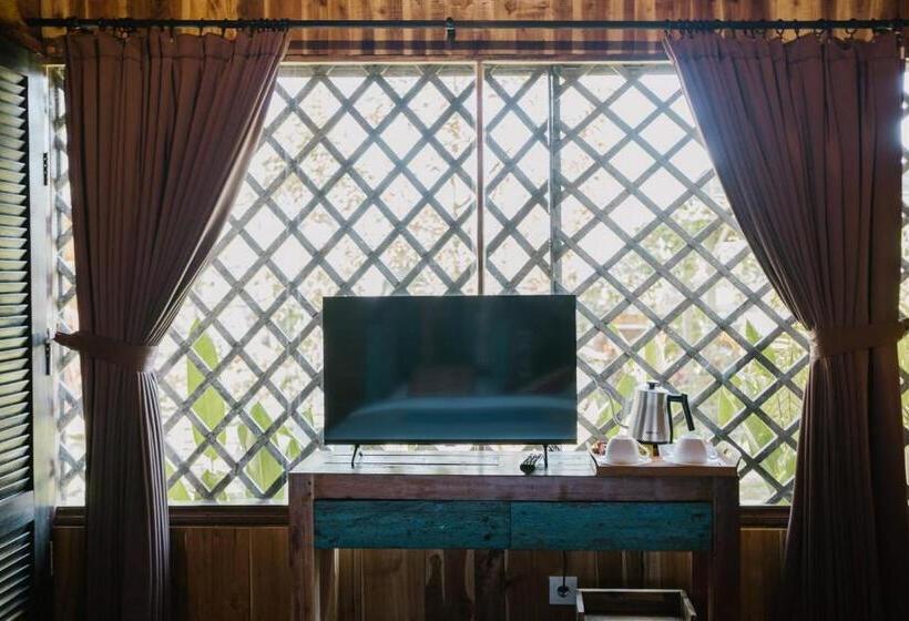 酒店 Sekumpul Bali Hidden Space