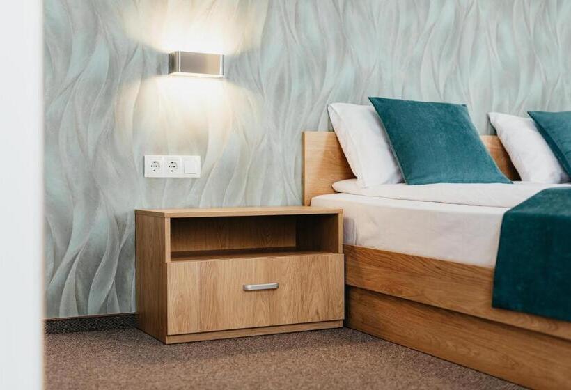 酒店 Villa Bellini Borszék