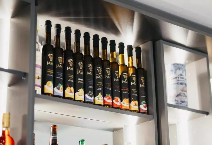 ホテル Villa Bellini Borszék