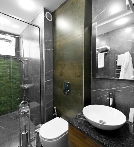 London Hotel Yerevan