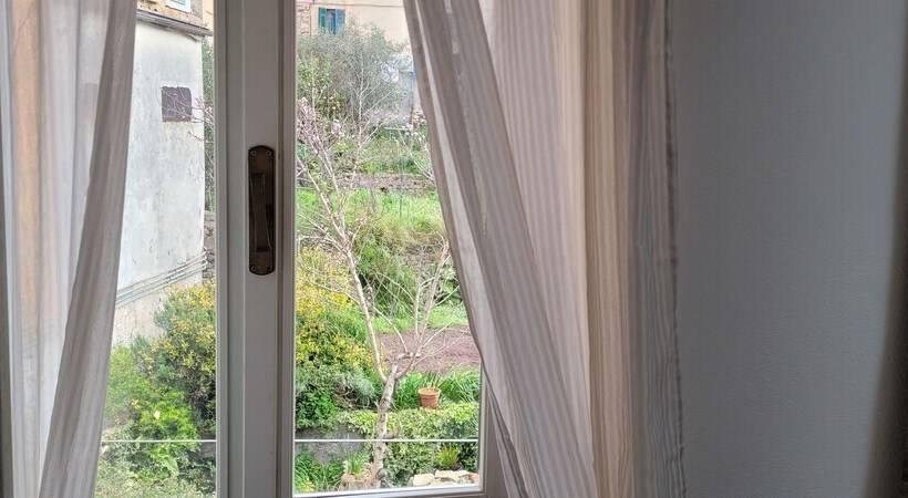 Пансион Demivie Guesthouse