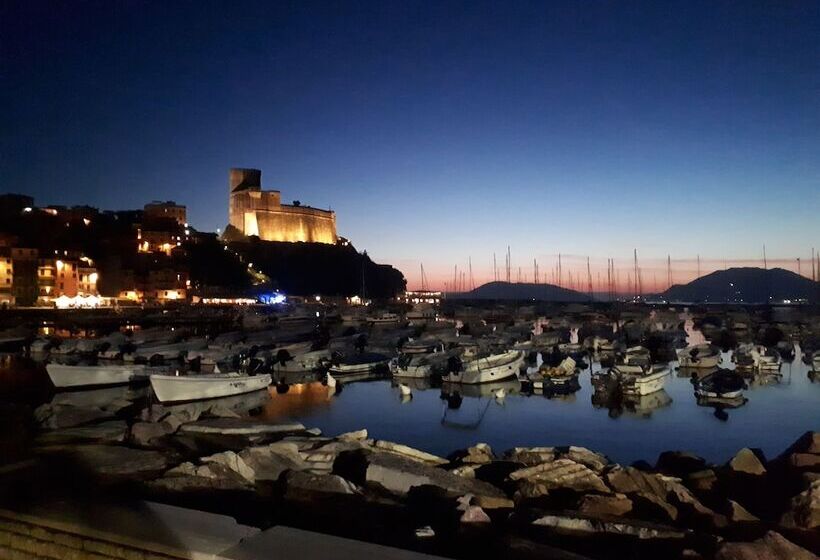 Пансион Demivie Guesthouse