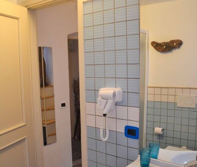 Пансион Demivie Guesthouse