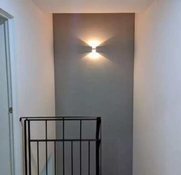 ペンション Habitación Con Baño Privado, Frente Al Conin