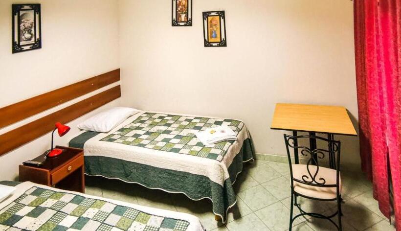 Pension Hostal Keymar