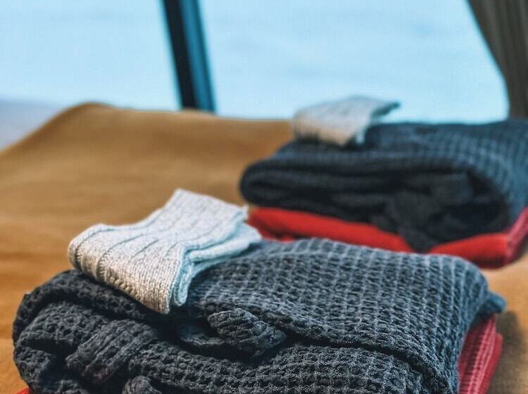 پانسیون Invisible Forest Lodge