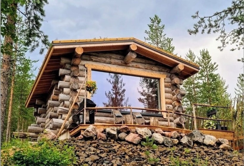 پانسیون Invisible Forest Lodge