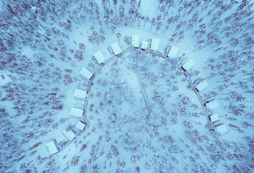 پانسیون Invisible Forest Lodge