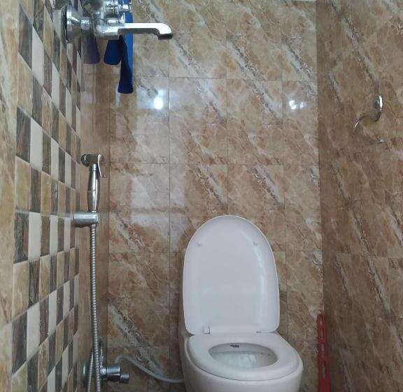 پانسیون Nirvaan Guest House