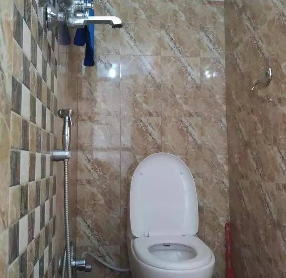 پانسیون Nirvaan Guest House