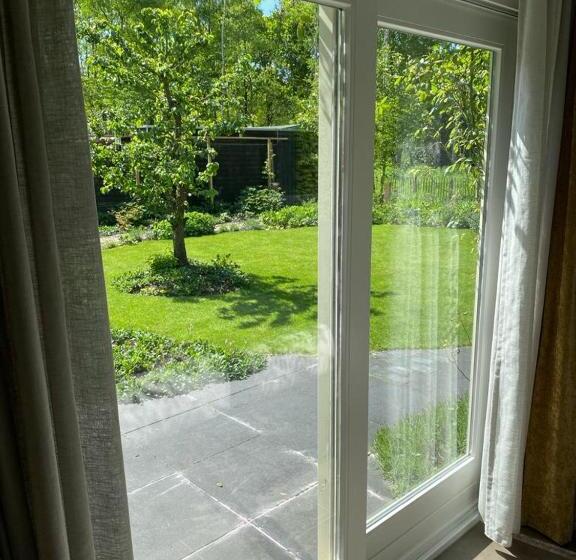 펜션 Noflik Heerenveen