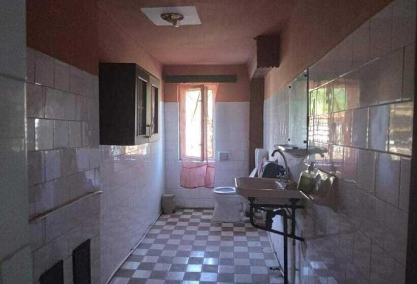 بنسيون Sc Simi Gugea Srl