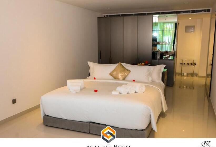 Bed and Breakfast Agandau House