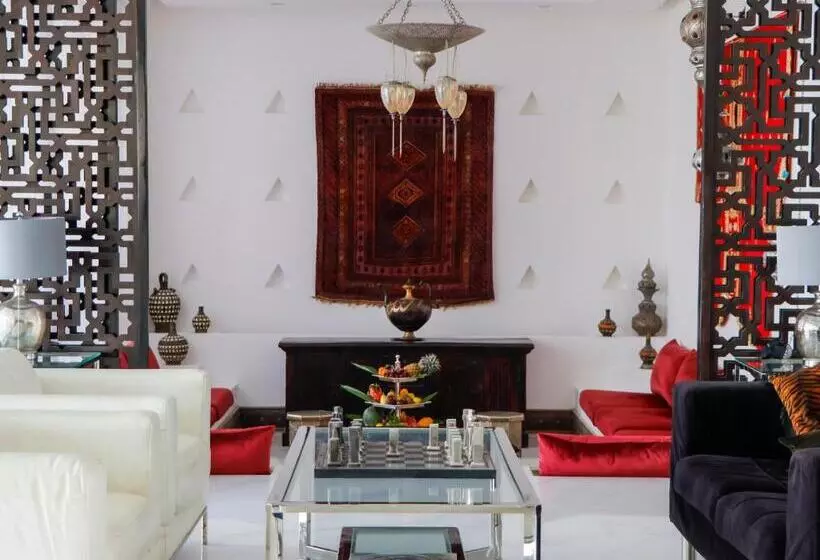 Aamiaismajoitus (B&B) Agandau House