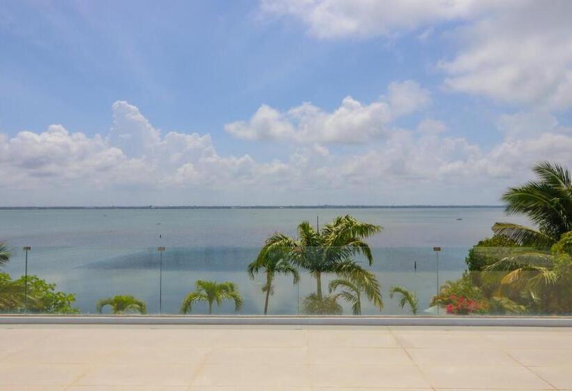 Bed and Breakfast Agandau House