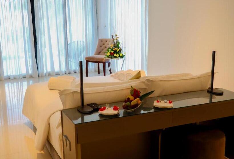 Bed and Breakfast Agandau House