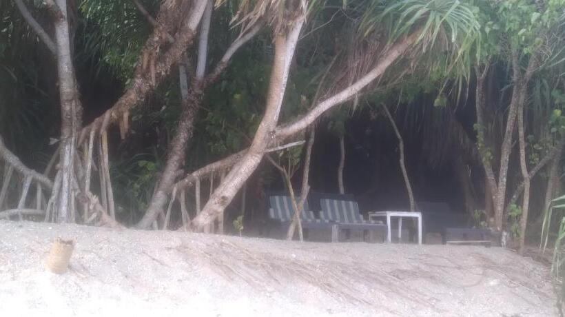 Bed and Breakfast Sorry We Are Close Now!! Green View Cabana